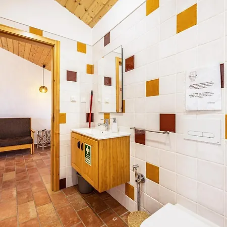 펜션 Monte Do Tanoeiro - Casa Nova *