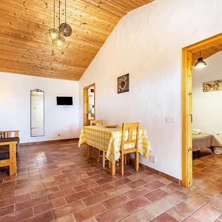 Holiday home Monte Do Tanoeiro - Casa Nova Rogil