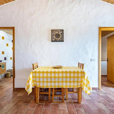 Holiday home Monte Do Tanoeiro - Casa Nova Rogil