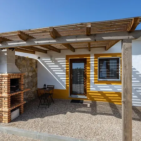 Monte Do Tanoeiro - Casa Nova Ferienhaus