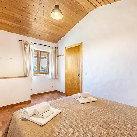 Ferienhaus Monte Do Tanoeiro - Casa Nova