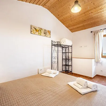 Monte Do Tanoeiro - Casa Nova ロジル